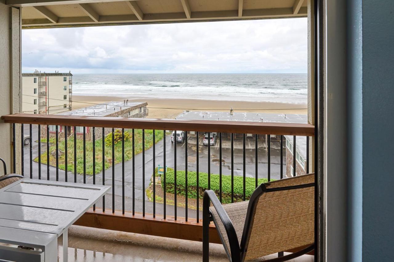 Surftides Plaza Rentals Lincoln City Bagian luar foto