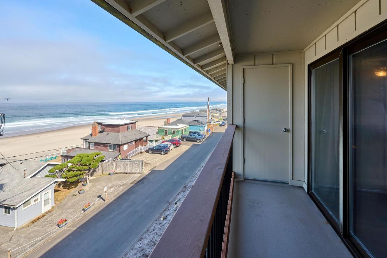 Surftides Plaza Rentals Lincoln City Bagian luar foto